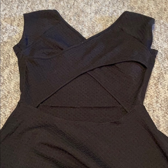 Black Dress - Picture 2 of 2